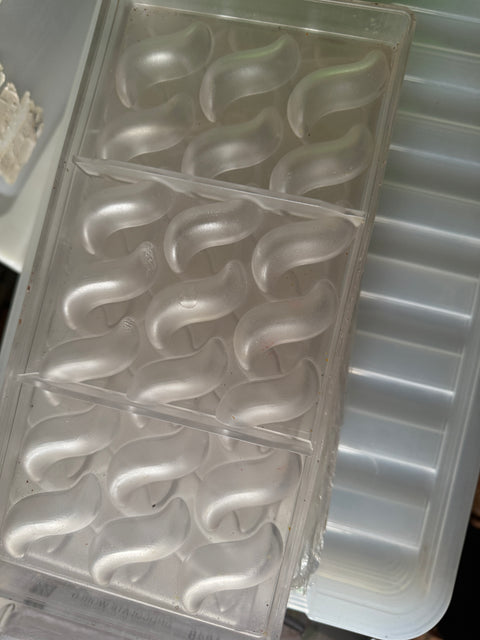 Chocolate world Haasnoot wave mould x 4
