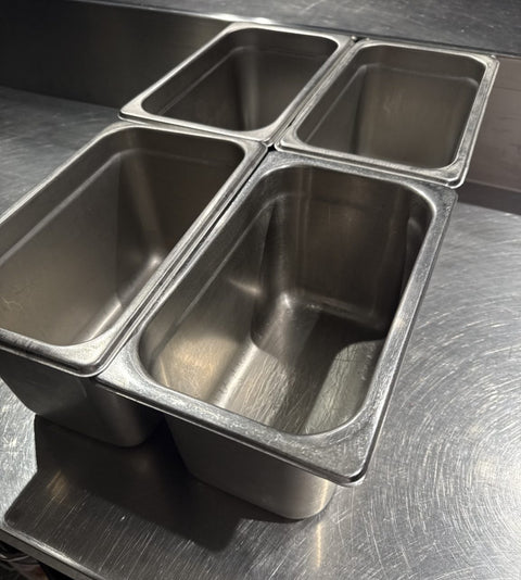 1/4 gastronorm 150mm deep x 4
