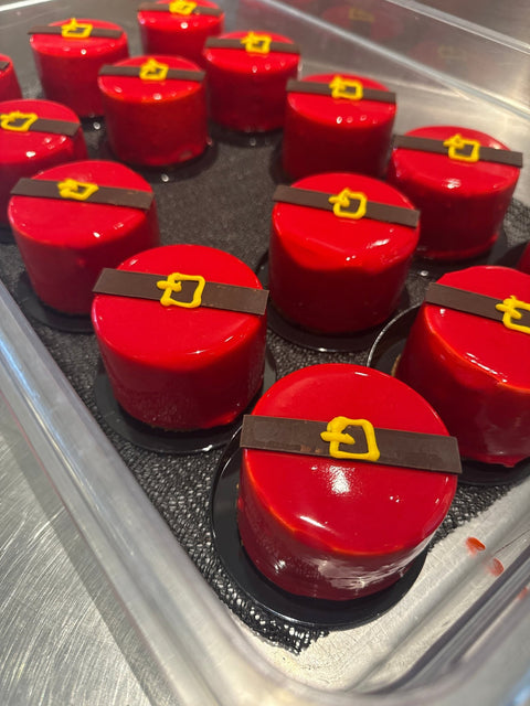 Santa Belly Cake - MiannChocolateFactory